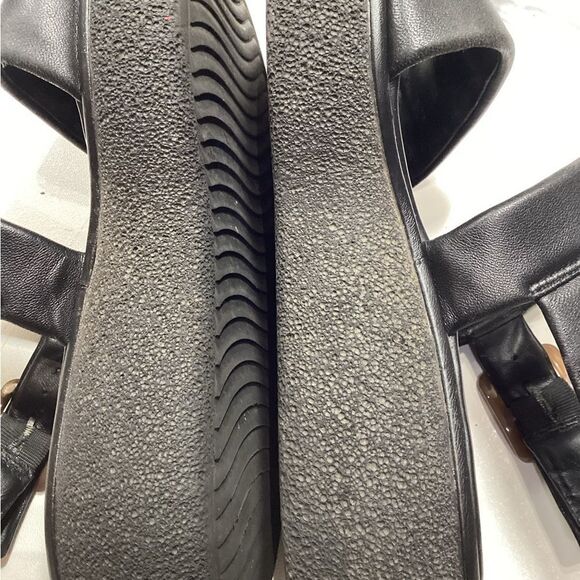 Vince Laguna Leather Platform Sandal In Black - Picture 15 of 16